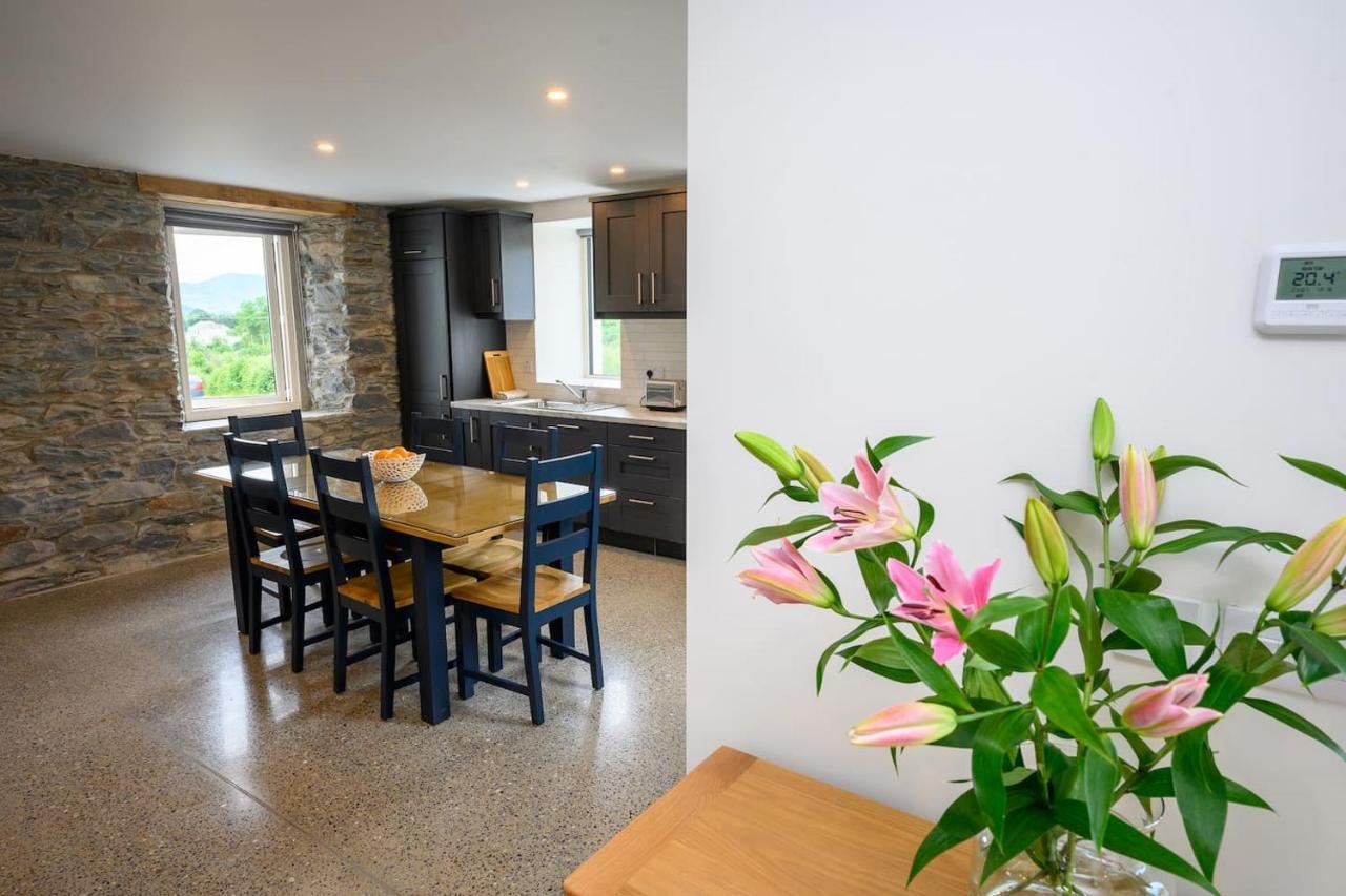 Killarney Old School Road Sleeps 6 Villa Екстериор снимка
