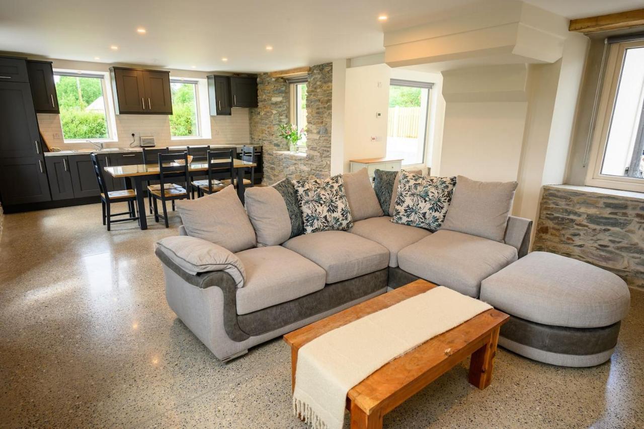 Killarney Old School Road Sleeps 6 Villa Екстериор снимка